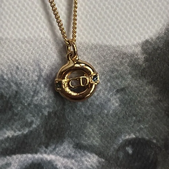 Christian Dior necklace CD/Emerald stone NWT - Picture 2 of 14